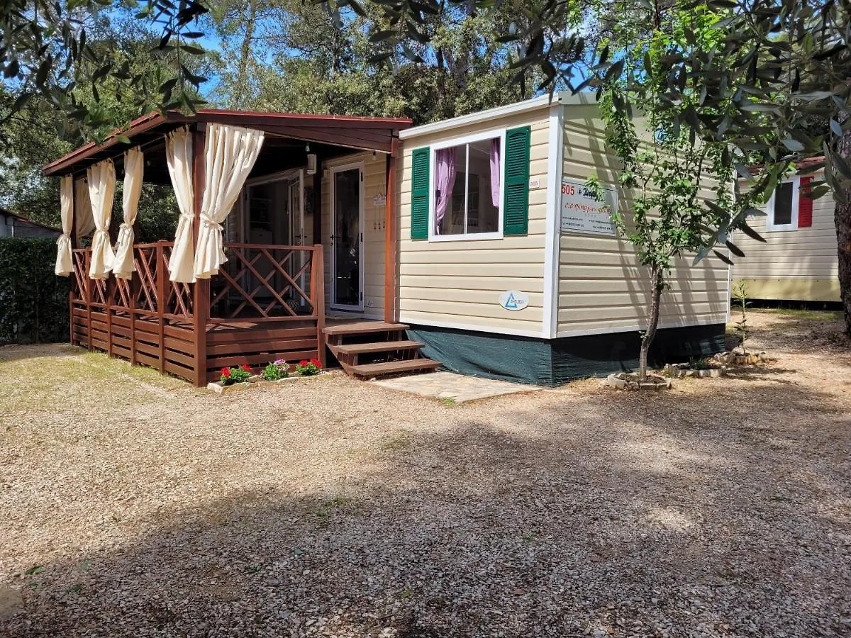 Mobile Homes Soline Biograd Na Moru Croatia