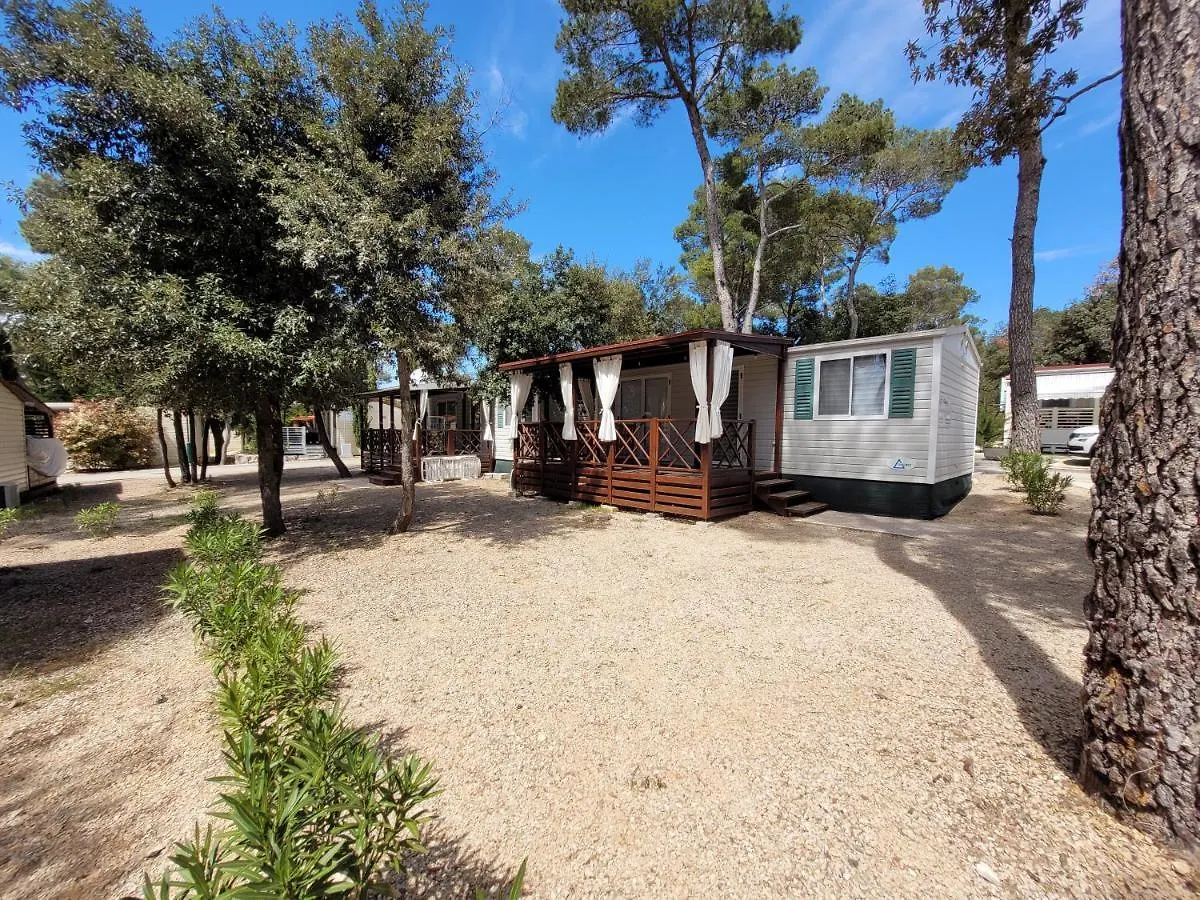 Mobile Homes Soline Biograd Na Moru Holiday park
